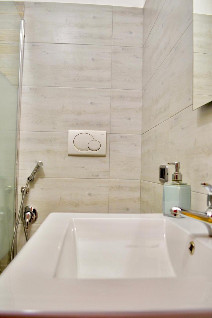 Guest House Maria Roma Esterno foto
